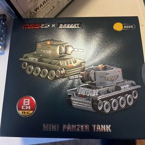 MSS Mini Panzer Tanks, remote-control; 1:64 scale mini R/C battle tanks.